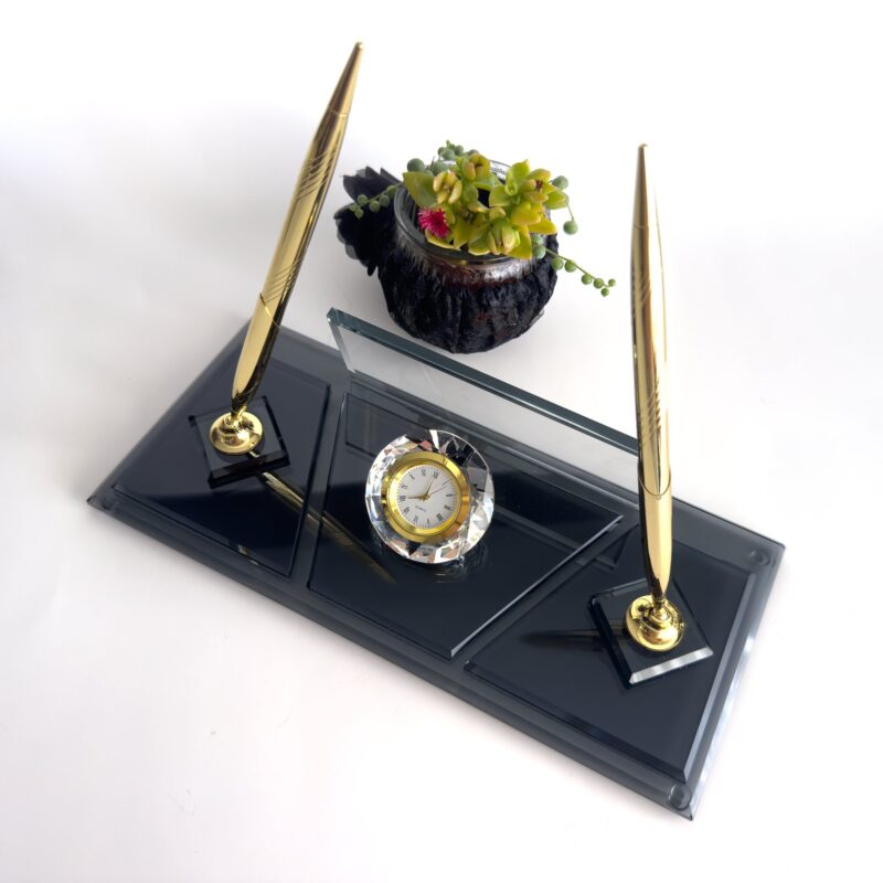 il_fullxfull.6089998114_hmar.jpg Black Crystal Nameplate | 1.77 x 5.90 in | Gold Pen Set