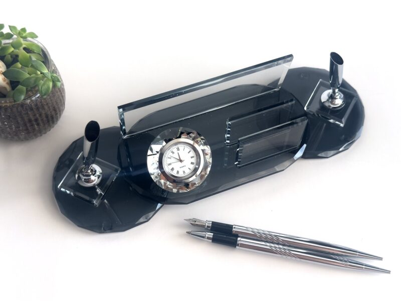 il_fullxfull.6093338360_iiwd.jpg Custom Glass Desk Name Plate | 1.77 x 5.90 in | Oval Silver Edition