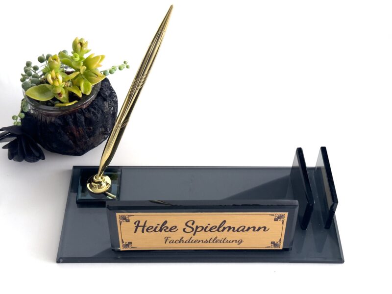 Black Crystal Nameplate 1.77 x 5.90 inches with Signature Pen and Business Card Holder