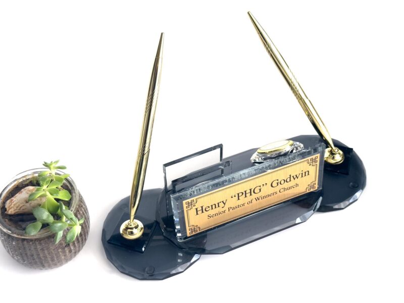 il_fullxfull.6111346220_90ef.jpg Doctor Name Plate 1.77 x 5.90 in | Surgeon Oval Set