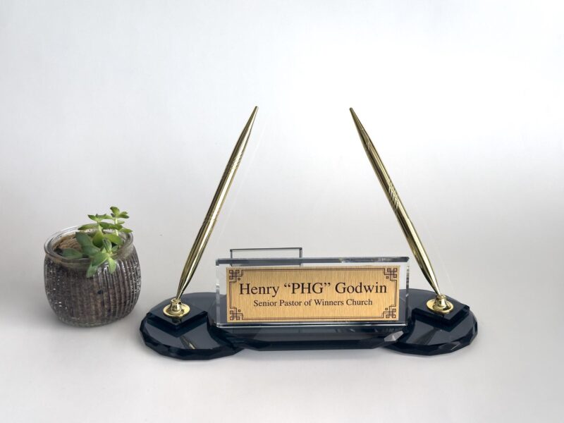 il_fullxfull.6111347036_ofj9-1.jpg Doctor Name Plate 1.77 x 5.90 in | Surgeon Oval Set