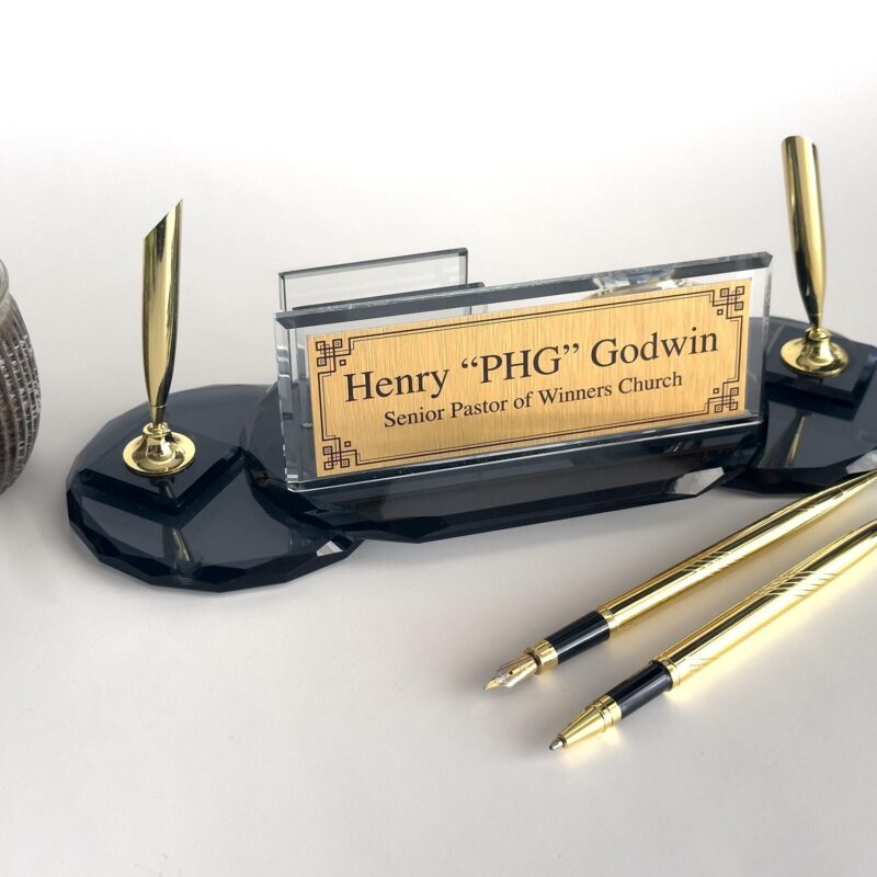 Doctor Name Plate 1.77 x 5.90 inches Black Crystal with Oval Nameplate Pen and Card Holder