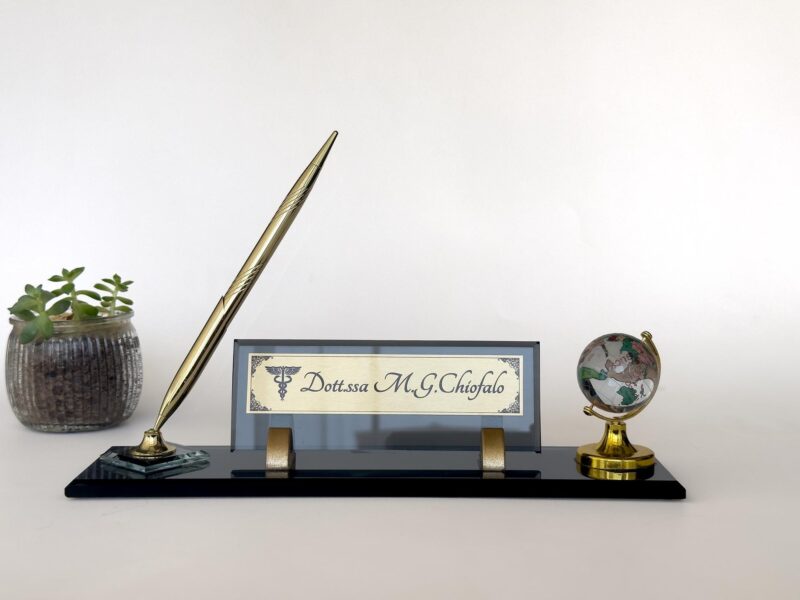 il_fullxfull.6131748794_k3xs.jpg Black Crystal Nameplate 1.77 x 5.90 in | Glass Globe Set