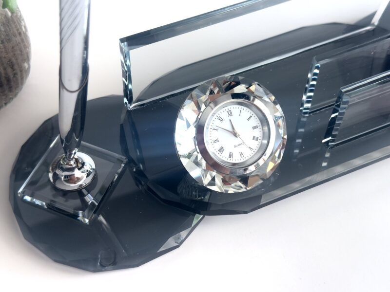 il_fullxfull.6141415963_b5h4.jpg Custom Glass Desk Name Plate | 1.77 x 5.90 in | Oval Silver Edition