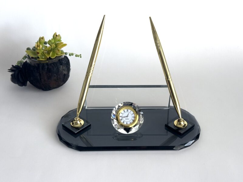 il_fullxfull.6144406577_12li-1.jpg Custom Glass Nameplate 1.77 x 5.90 in | Oval Black Crystal