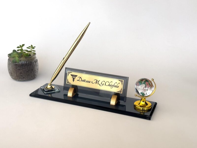 Black Crystal Nameplate 1.77 x 5.90 inches with Spinning World Globe and Signature Pen Black Crystal Nameplate 1.77 x 5.90 inches with Spinning World Globe and Signature Pen