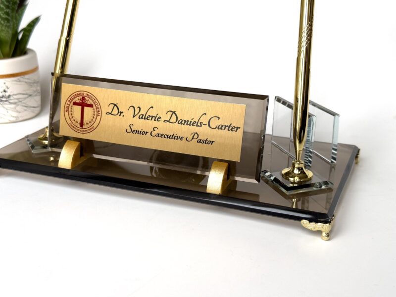 il_fullxfull.6536083949_p4or.jpg Custom Pastor Gift 1.77 x 5.90 in | Bronze Glass Set