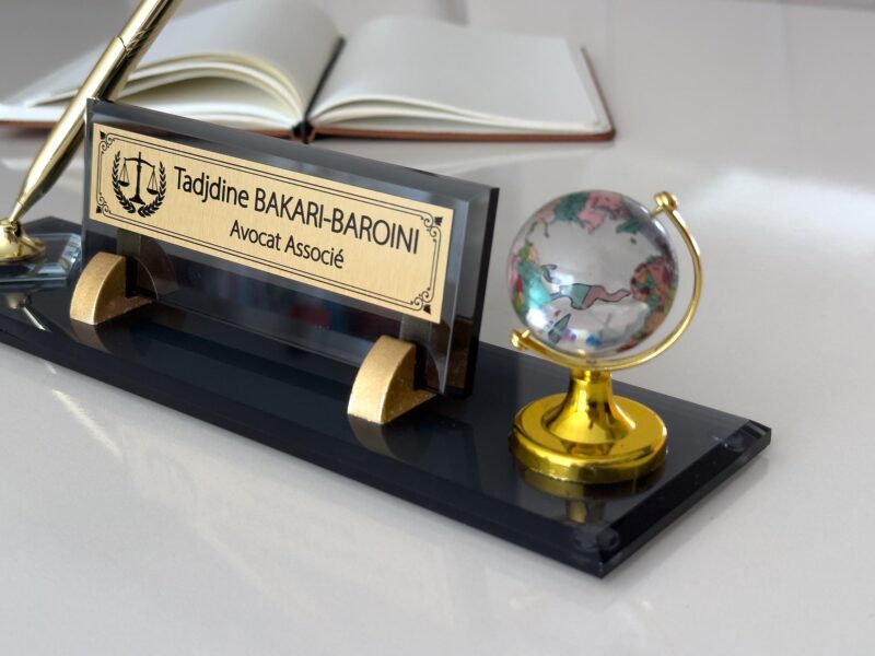 Luxury Lawyer Desk Accessory 1.77 x 5.90 inches Black Crystal Desk Name Plate with Gold Pen and Spinning Globe