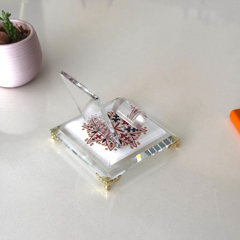 il_fullxfull.7263239399_bz48.jpg Luxury Office Decor 6-Piece Crystal Set | Gold Accents & Clock